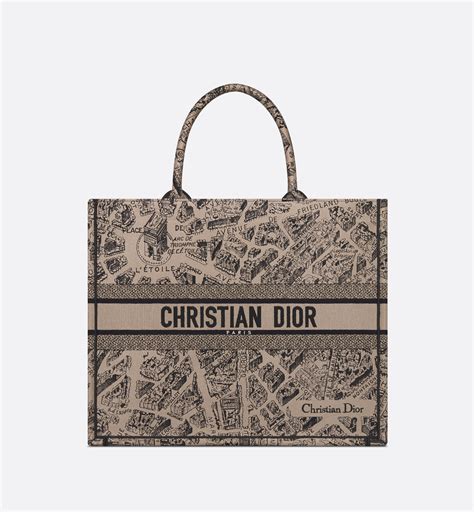 cabas dior personnalisé|ABCDior :service de personnalisation chez Dior.